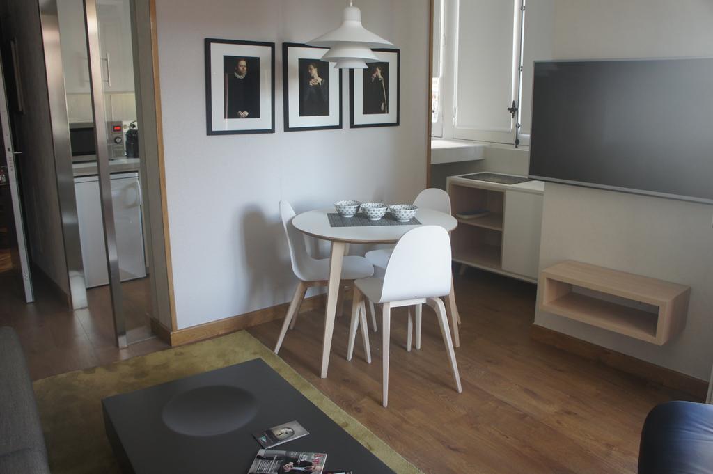 San Miguel Apartment Madrid Buitenkant foto