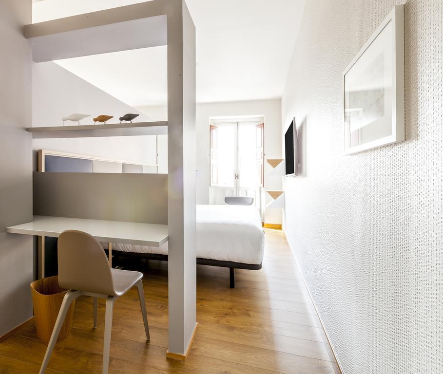 San Miguel Apartment Madrid Buitenkant foto